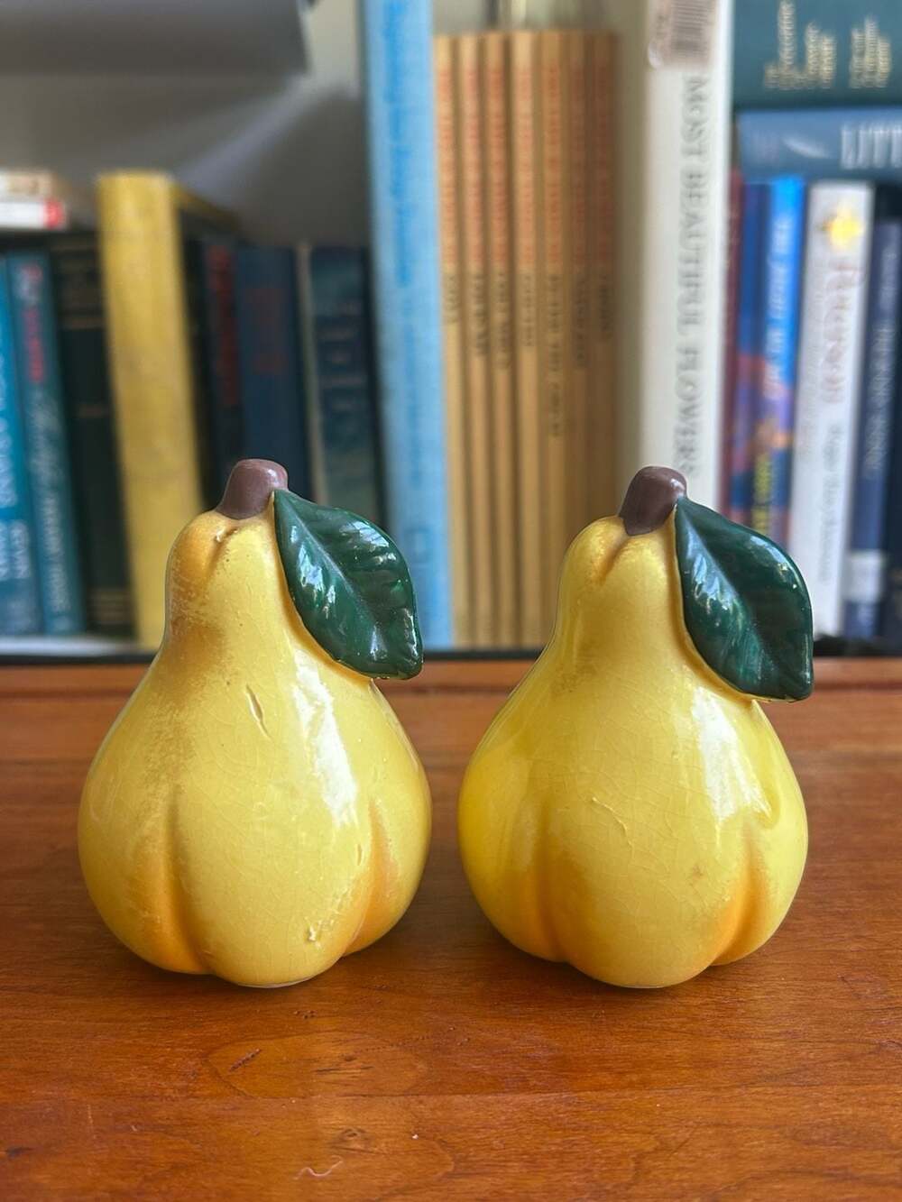 Vintage Ceramic Pear Salt and Pepper Shakers Yellow Green Japan